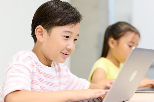 男孩名字姓贾属小龙