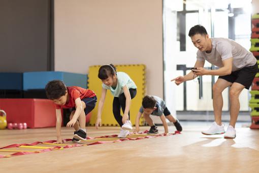 蛇年姓聂五行喜木男孩名字大全