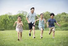 易远隆名字好吗|易姓男孩名字严选578个-好运起名网