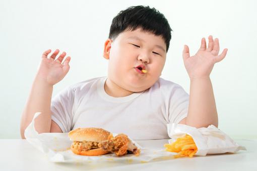男孩殷字名字大全姓俞