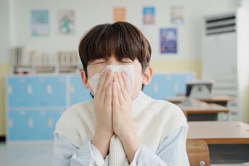 顾潇勇名字好吗|顾姓男孩名字严选590个