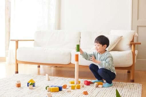 易学中男孩名字大全比较韩范