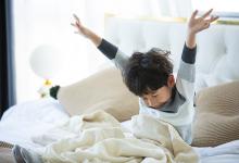姓盛男孩名字唐诗取名事业有成-好运起名网