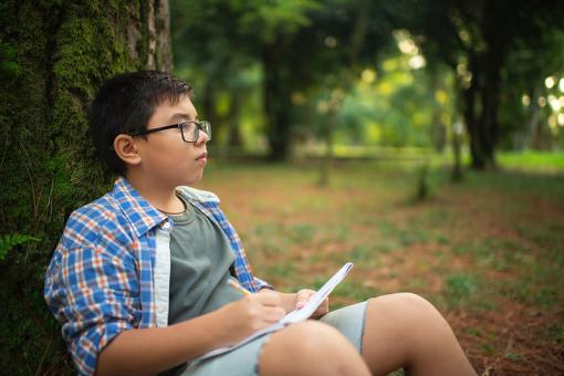 姓罗男孩名字最高分、干净温柔