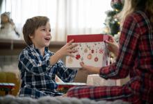 属羊男孩名字姓甄免费好听-好运起名网