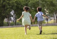 属猪男孩名字姓纪好运好听-好运起名网