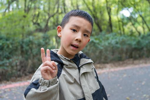 男孩名字属狗文雅