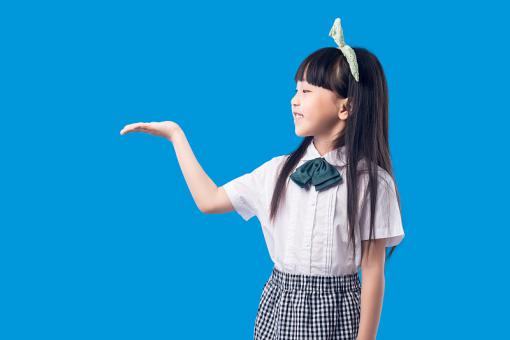 姓聂名字女孩楚辞最灵动(满分)