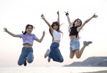 姓詹女孩名字最吉利-好运起名网