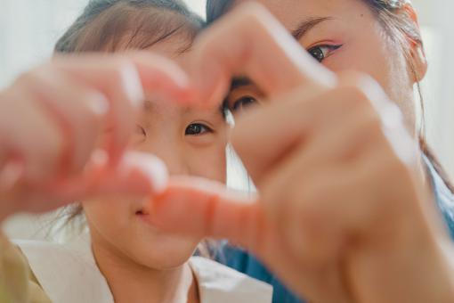 姓颜名字女孩奇特新颖(涵养高)