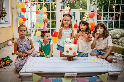 女孩名字姓翟热门且寓意有特色 女孩名字姓翟热门且寓意有特色